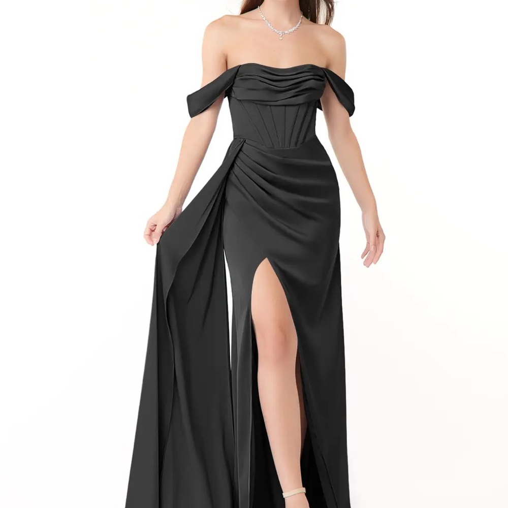 Azazie Amyra Black Strapless Gown